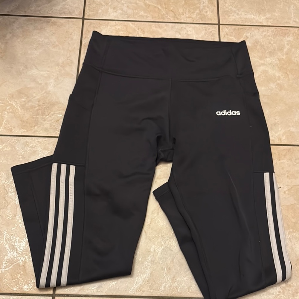 Adidas leggings